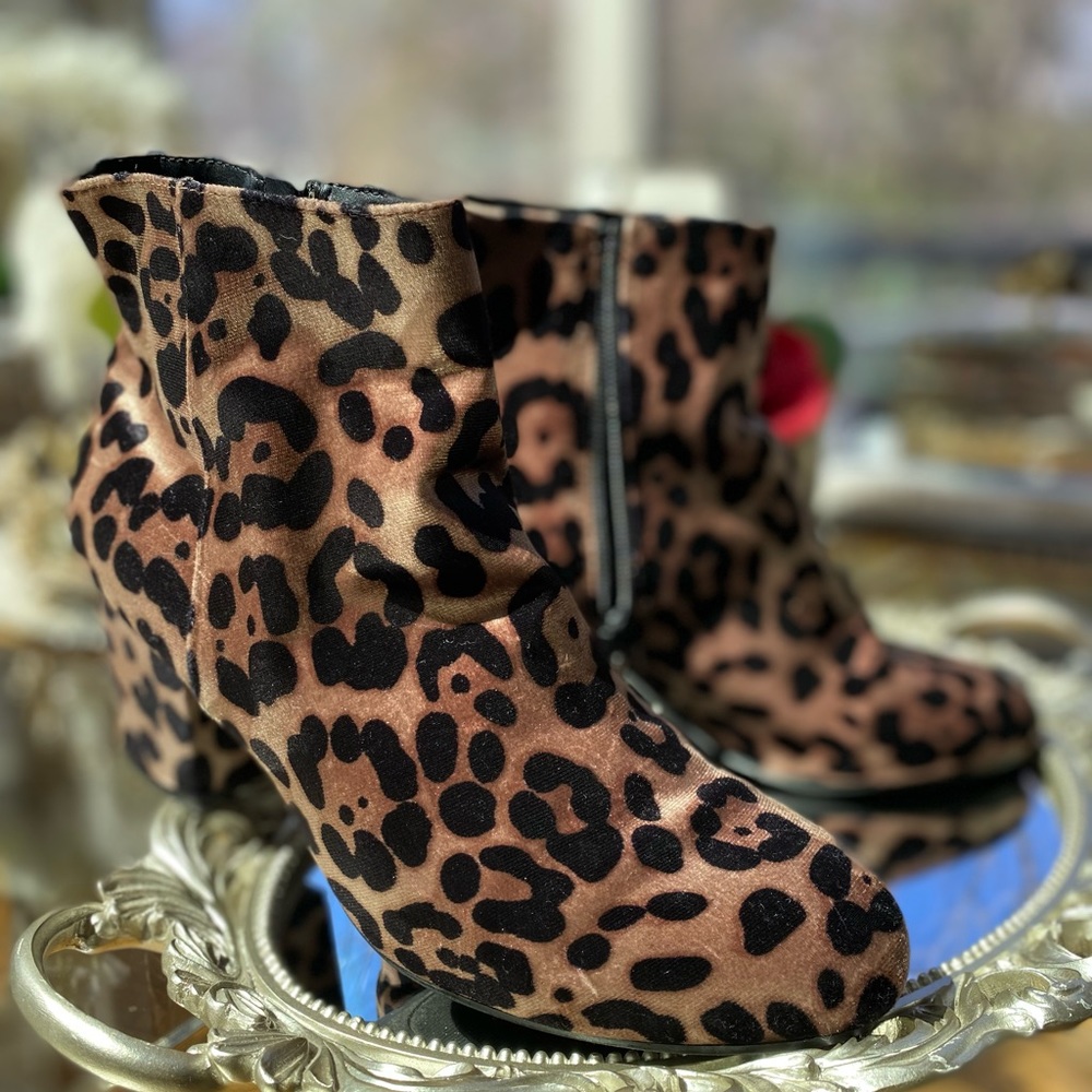 Leopard boots - Picture 5 of 10